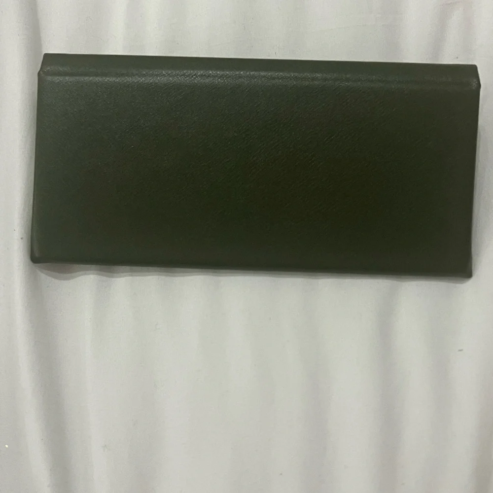 NEW Longchamp Green Eye Glass Case with Magnetic Closure